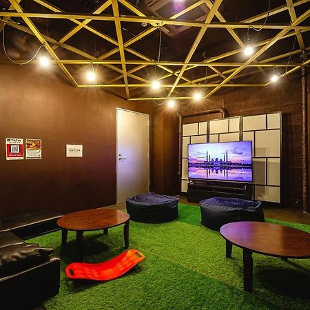 Khaosan World Namba Osaka Exterior foto